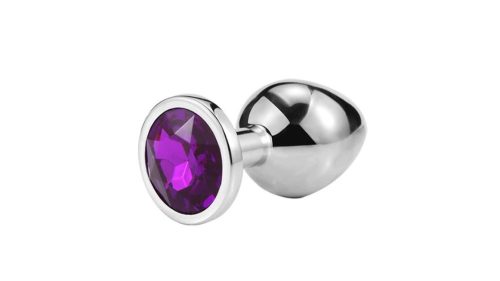 A szexi, kis méretű EWToys Diamond Plug S - Ezüst análdugó, lila, kör alakú kővel díszített.
