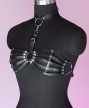 BDSM mellhám fekete műbőr body harness nyakörvvel